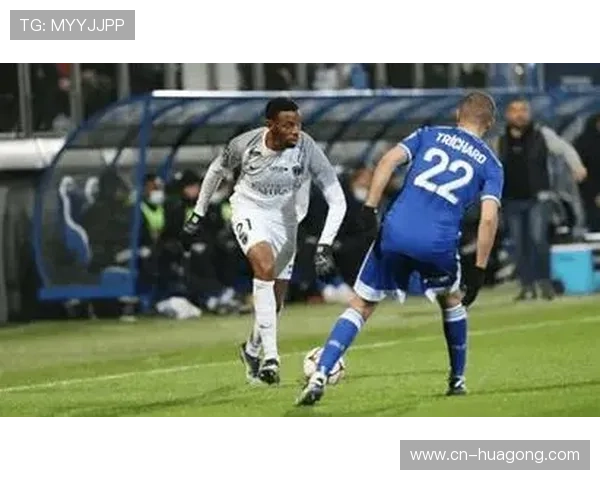 亨克本赛季表现稳健,竞争力持续提升