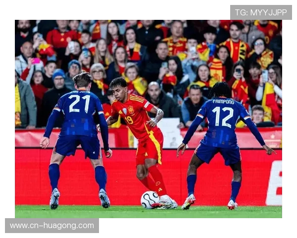 鲁本·迪亚斯vs阿劳霍：对抗能力与防守方式差异分析